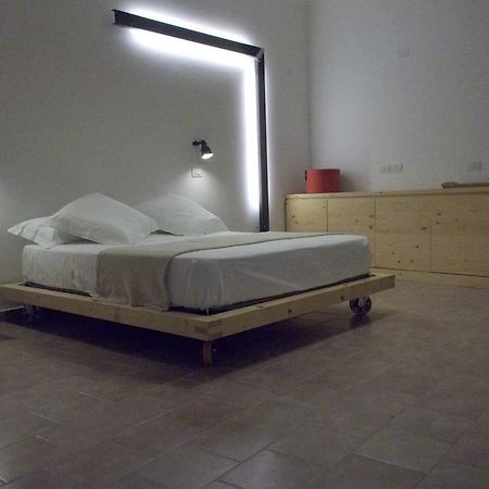 Le Stanze Del Poeta Hotel Salerno Ngoại thất bức ảnh