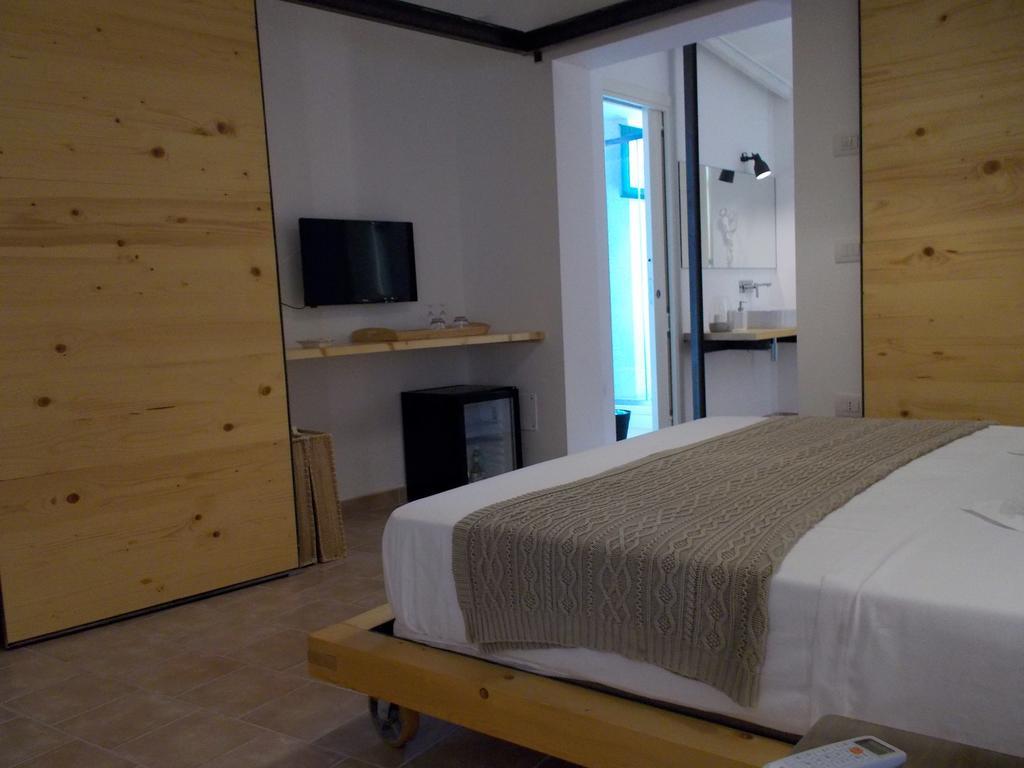 Le Stanze Del Poeta Hotel Salerno Phòng bức ảnh