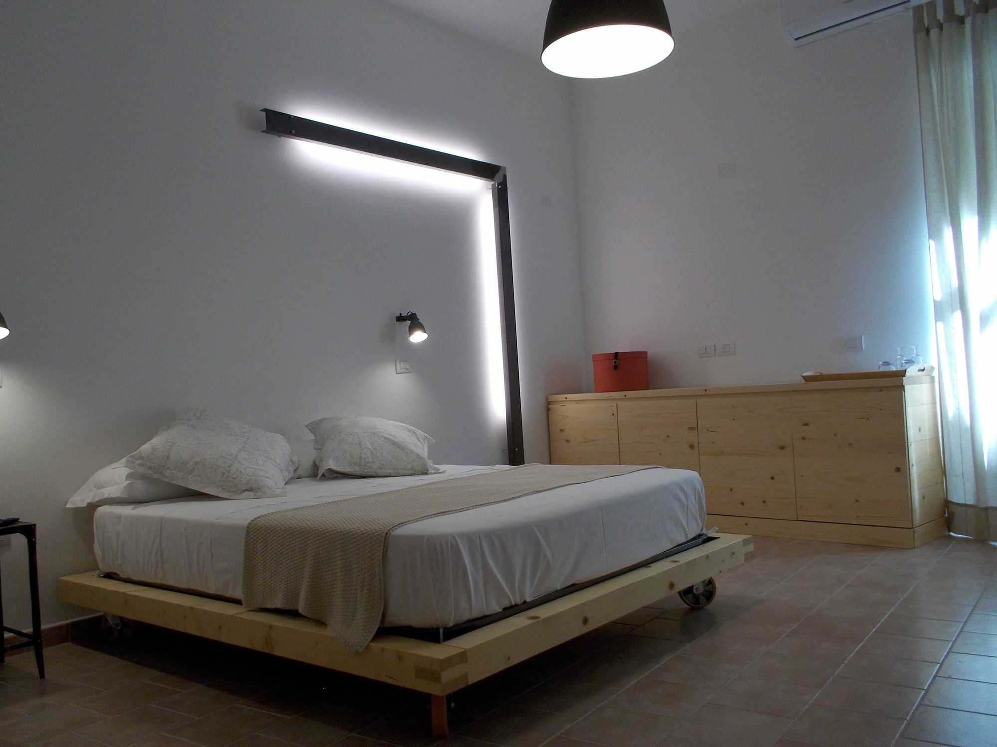 Le Stanze Del Poeta Hotel Salerno Ngoại thất bức ảnh